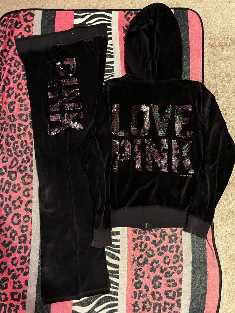 Vintage PINK Victoria's Secret 2011 black velour sequins tracksuit